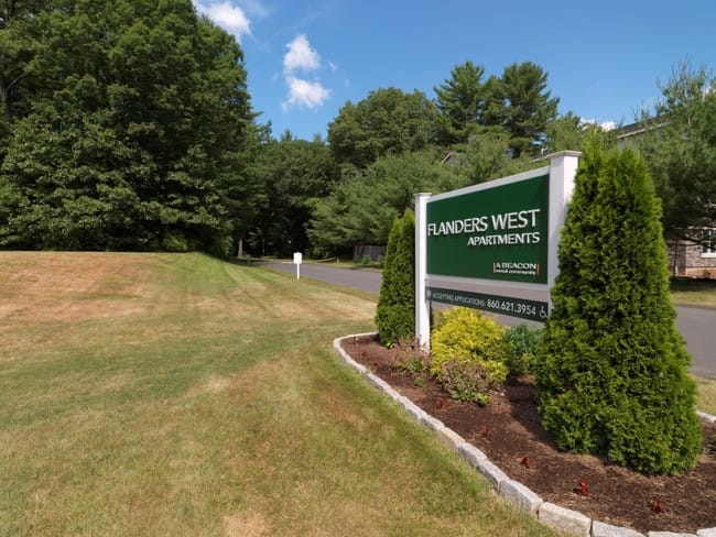 Flanders West Apartments